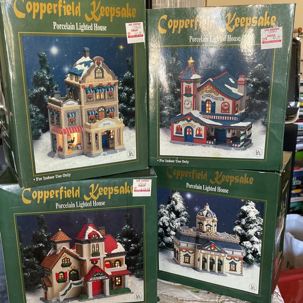 Copperfield Keepsake porcelain lighted houses